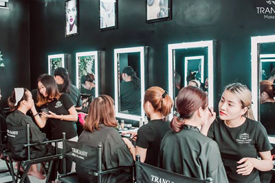 phần mềm quản lý tiệm trang điểm